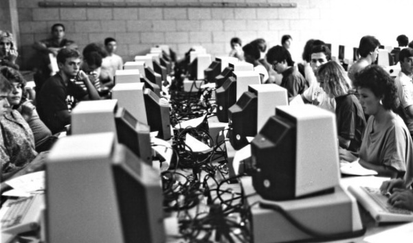 1987 Kinard Hall computer lab